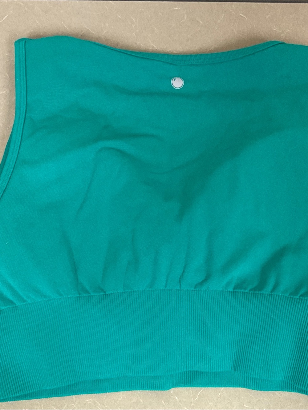 Yogalicious Teal V-Neck Wireless Sports Bra - Picture 5 of 6